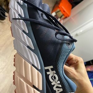 Hoka sneakers size 10